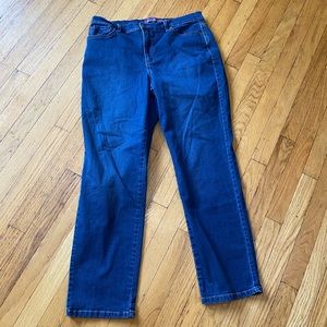 Gloria Vanderbilt size 14 women’s jeans